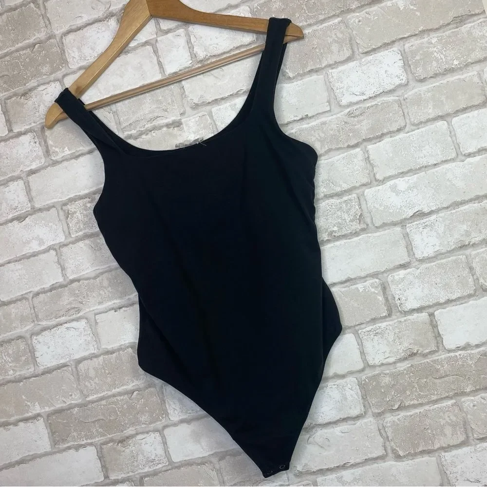 Good American Black Bodysuit Size 4 - Picture 3 of 12